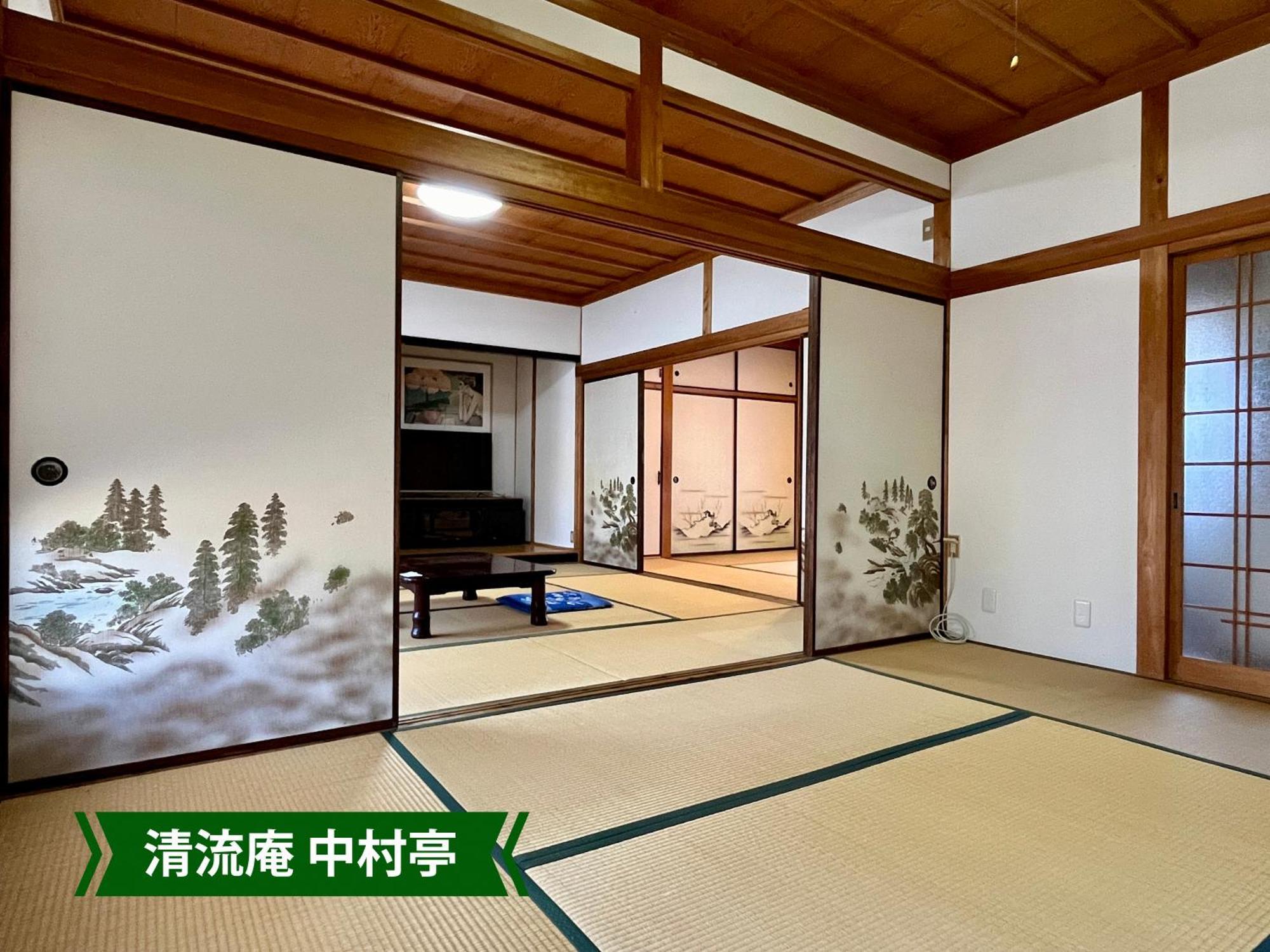 Отель まんのう清流庵 Manno Экстерьер фото